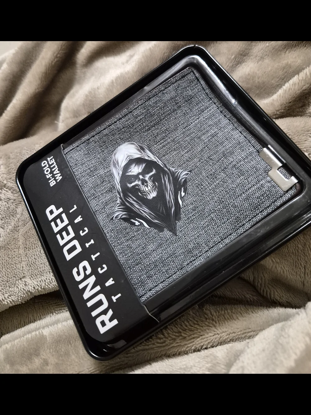 BNIB Runs Deep Men's Wallet